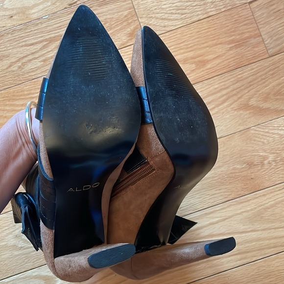 ALDO Suede Boots - Picture 3 of 8
